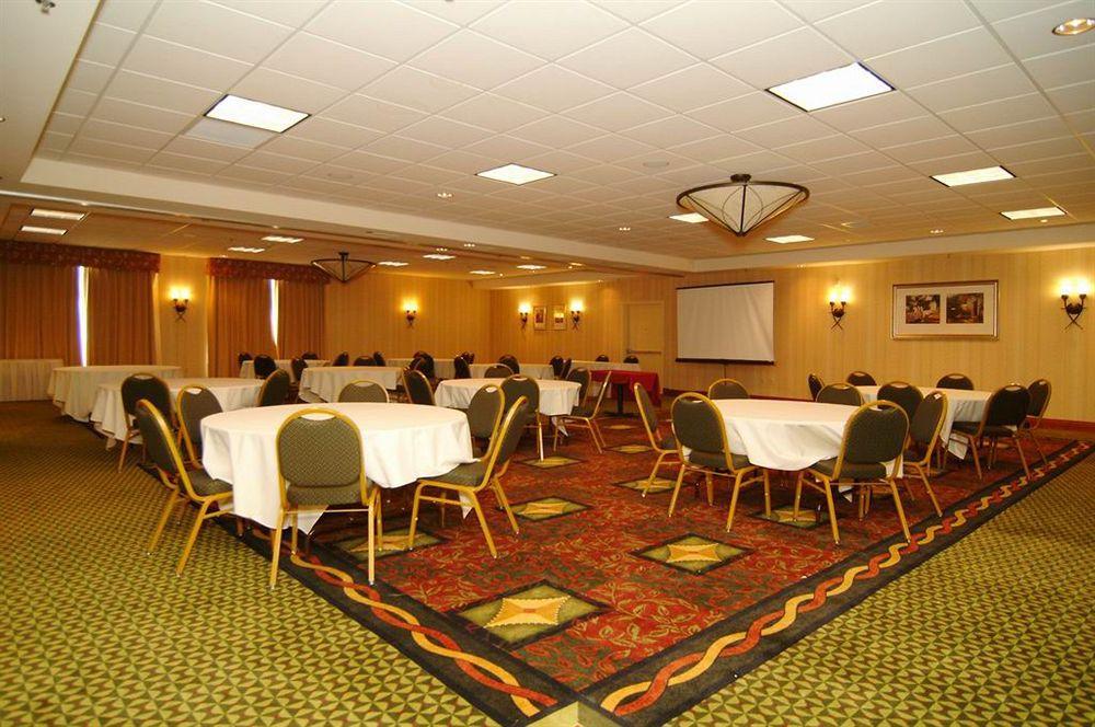 Hilton Garden Inn Casper Ngoại thất bức ảnh
