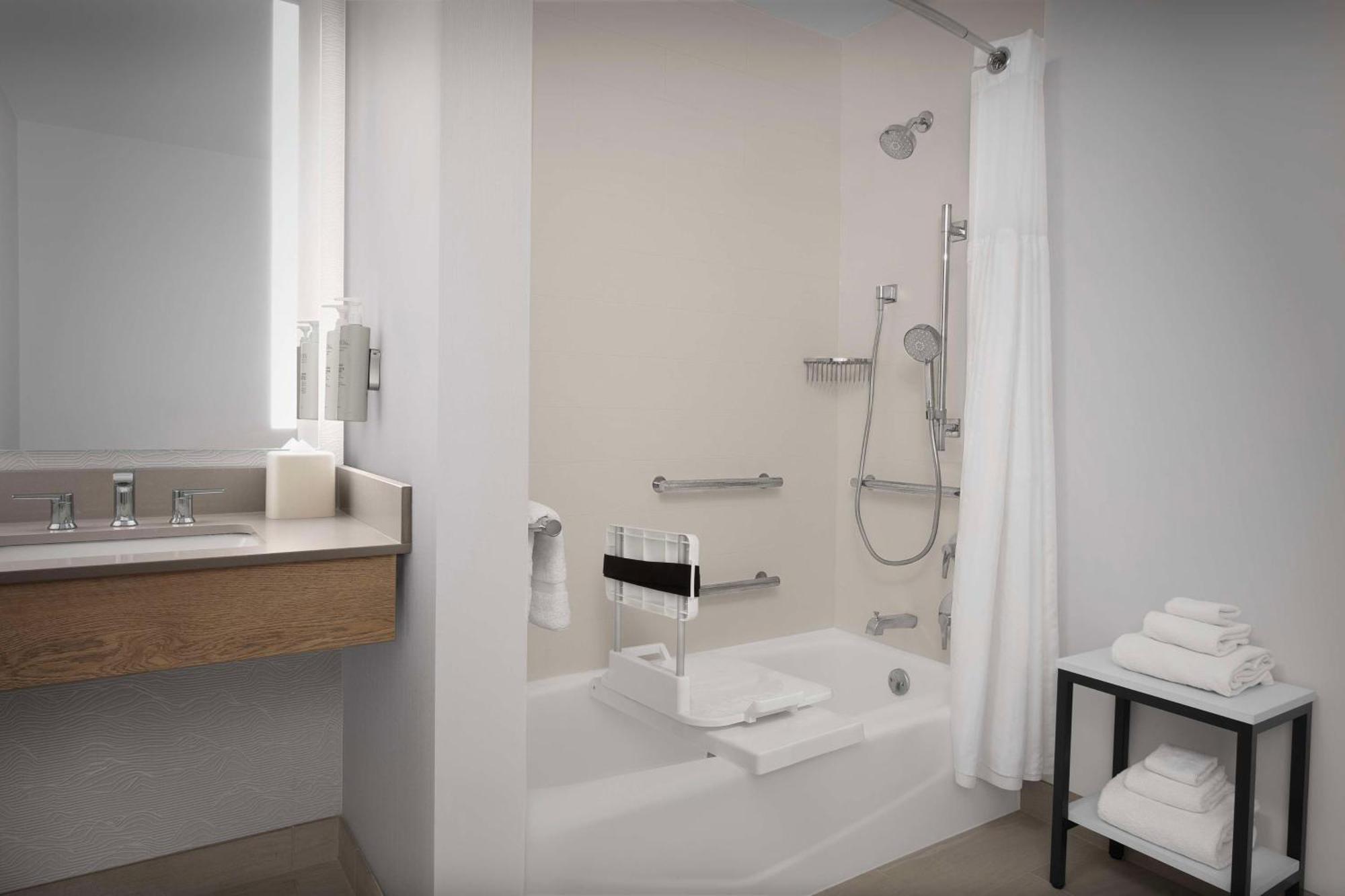Hilton Garden Inn Casper Ngoại thất bức ảnh