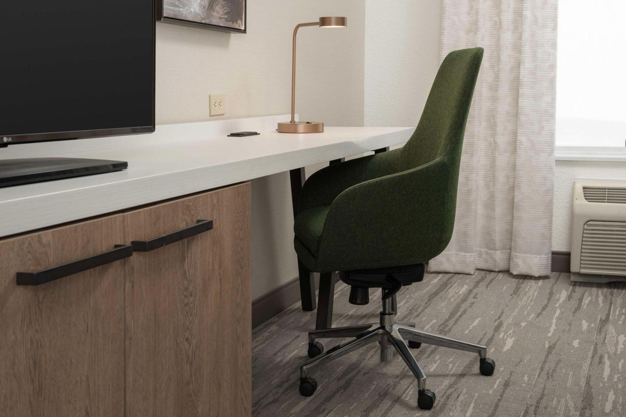Hilton Garden Inn Casper Ngoại thất bức ảnh