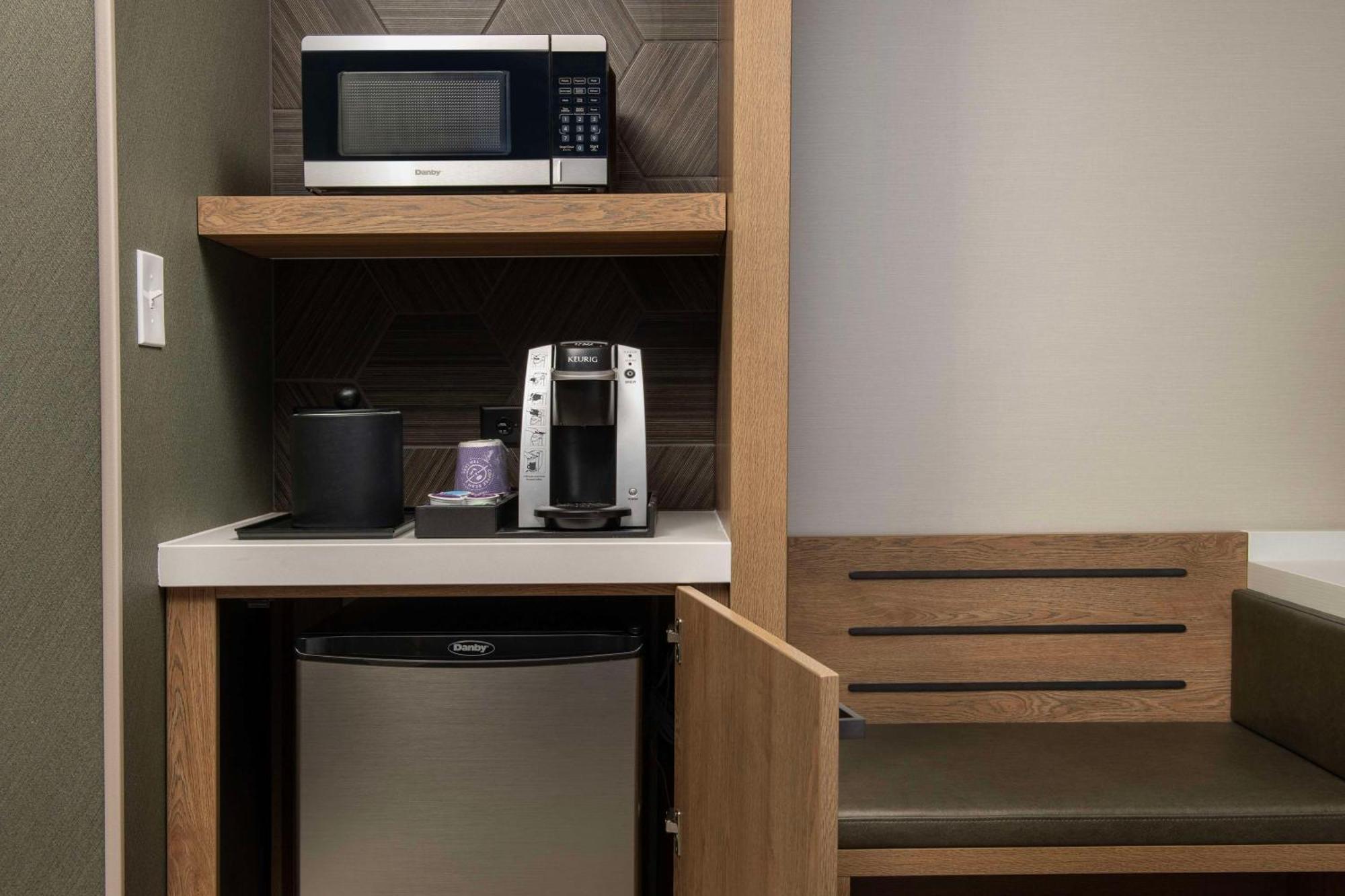 Hilton Garden Inn Casper Ngoại thất bức ảnh